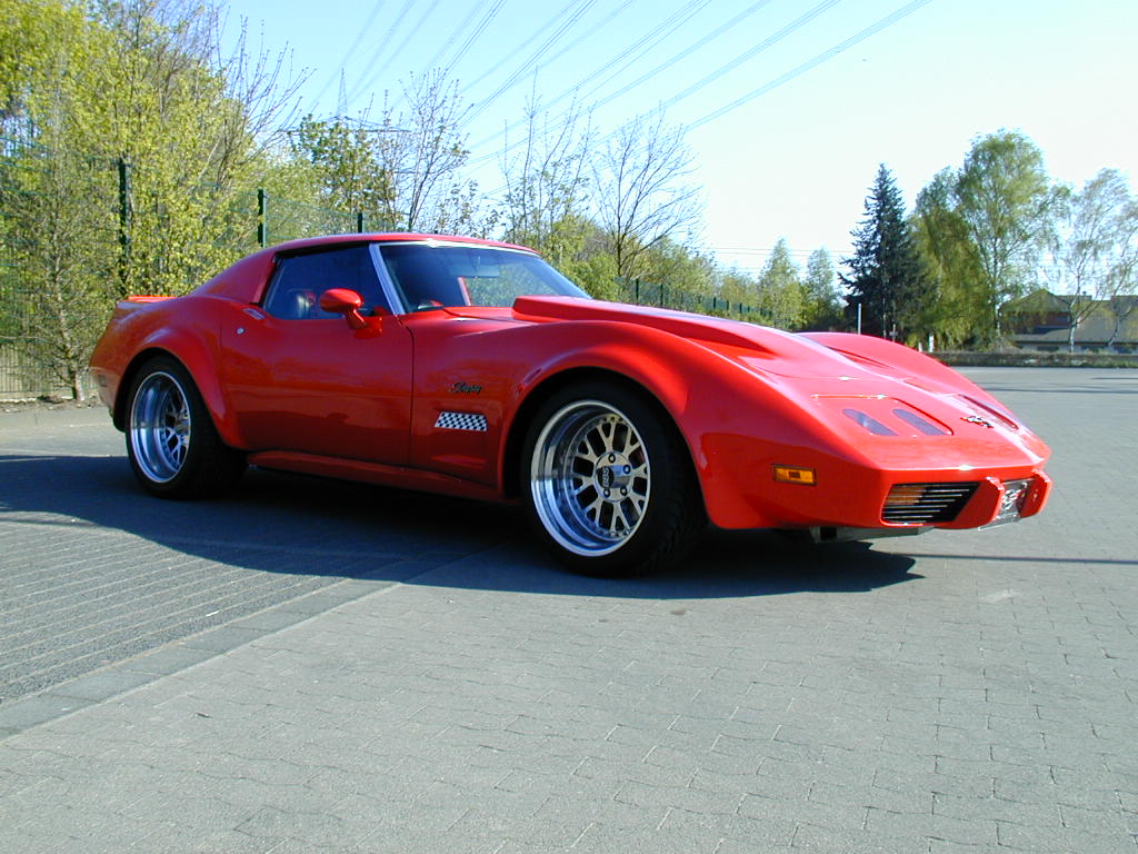 looking for C3 pics with aftermarket wheels. 